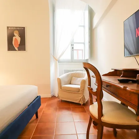Dragonetti Luxury House - Ascensore - Wi Fi- Center L'Aquila