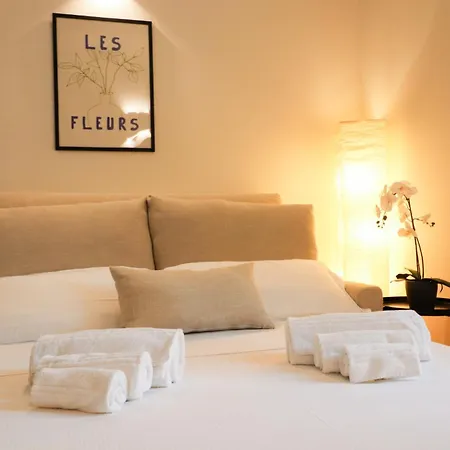 Dragonetti Luxury House - Ascensore - Wi Fi- Center L'Aquila