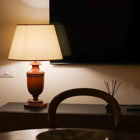 Apartment Dragonetti Luxury House - Ascensore - Wi Fi- Center L'Aquila