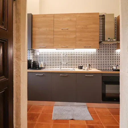 Dragonetti Luxury House