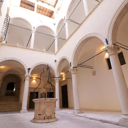 Dragonetti Luxury House - Ascensore - Wi Fi- Center Apartment