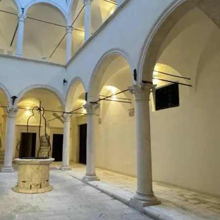 Dragonetti Luxury House - Ascensore - Wi Fi- Center Λ' Άκουιλα