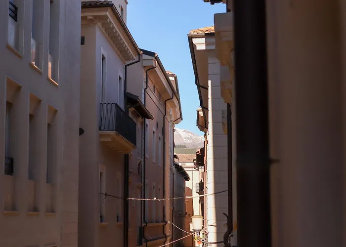 Dragonetti Luxury House - Ascensore - Wi Fi- Center Appartement LʼAquila