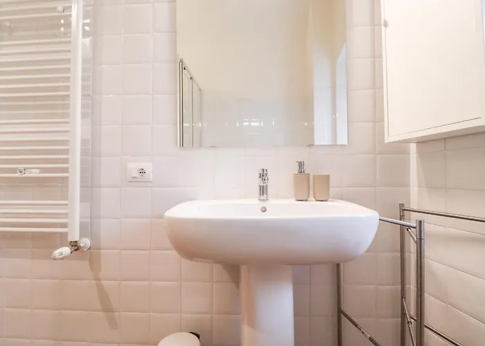 Dragonetti Luxury House - Ascensore - Wi Fi- Center 아파트 *