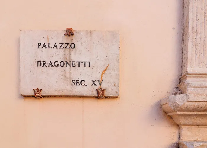 Apartman Dragonetti Luxury House - Ascensore - Wi Fi- Center LʼAquila